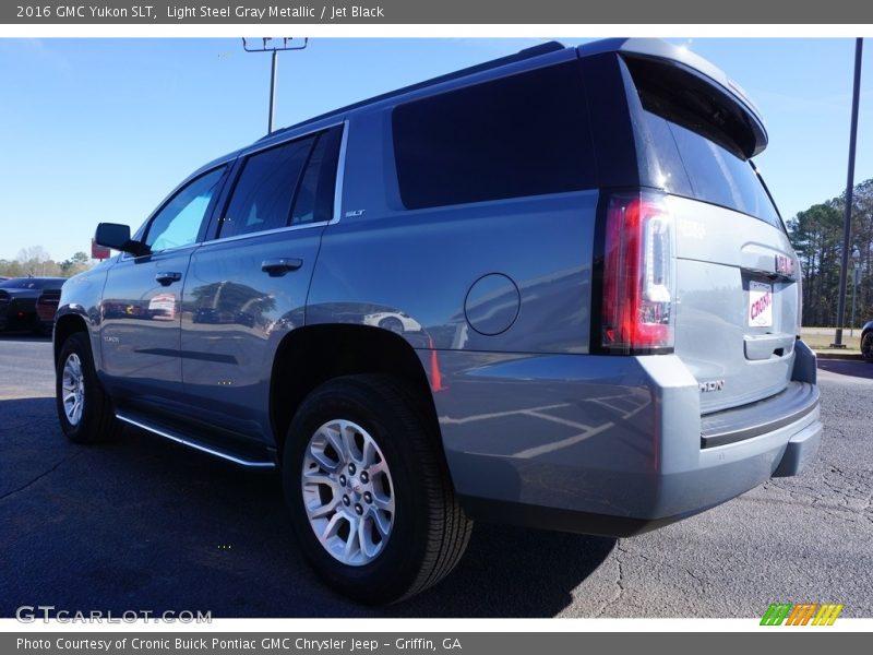 Light Steel Gray Metallic / Jet Black 2016 GMC Yukon SLT