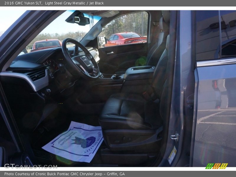 Light Steel Gray Metallic / Jet Black 2016 GMC Yukon SLT