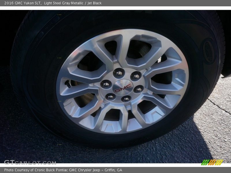 Light Steel Gray Metallic / Jet Black 2016 GMC Yukon SLT
