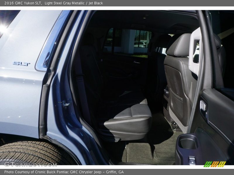 Light Steel Gray Metallic / Jet Black 2016 GMC Yukon SLT