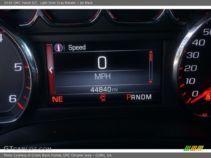 Light Steel Gray Metallic / Jet Black 2016 GMC Yukon SLT
