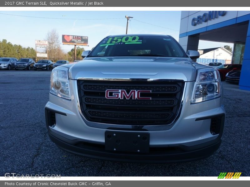 Quicksilver Metallic / Jet Black 2017 GMC Terrain SLE