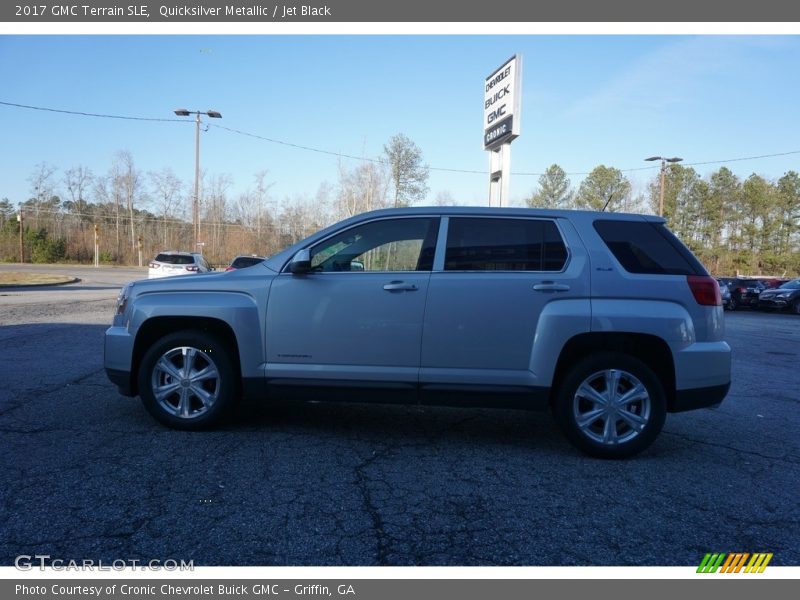 Quicksilver Metallic / Jet Black 2017 GMC Terrain SLE