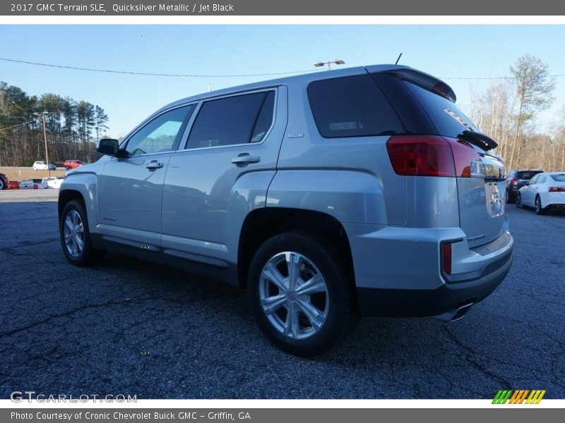 Quicksilver Metallic / Jet Black 2017 GMC Terrain SLE