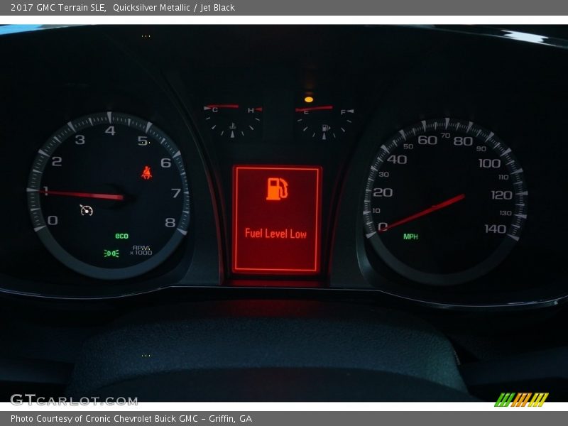 Quicksilver Metallic / Jet Black 2017 GMC Terrain SLE
