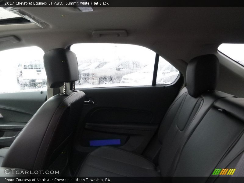 Summit White / Jet Black 2017 Chevrolet Equinox LT AWD
