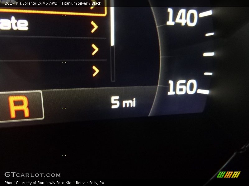 Titanium Silver / Black 2017 Kia Sorento LX V6 AWD