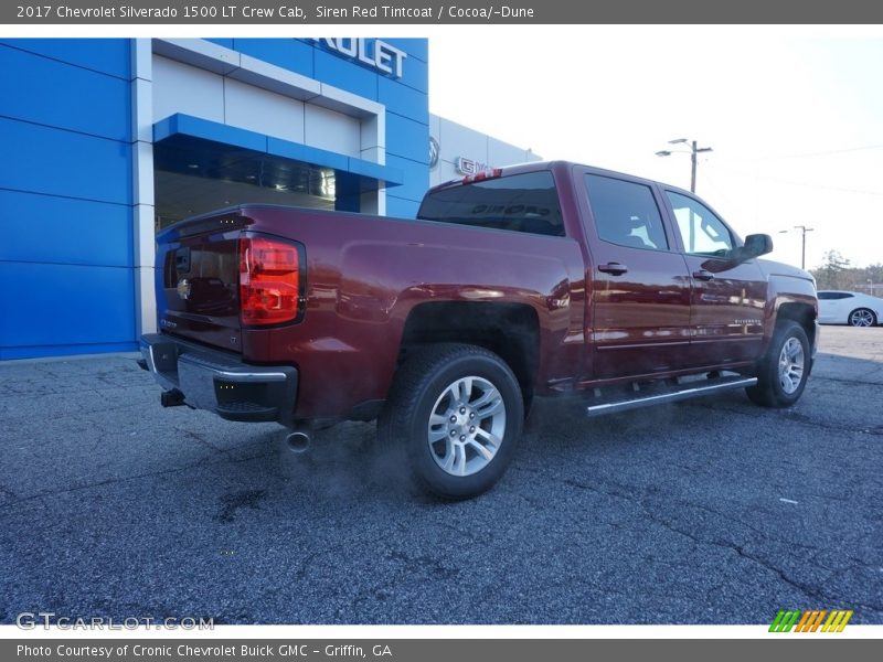 Siren Red Tintcoat / Cocoa/­Dune 2017 Chevrolet Silverado 1500 LT Crew Cab