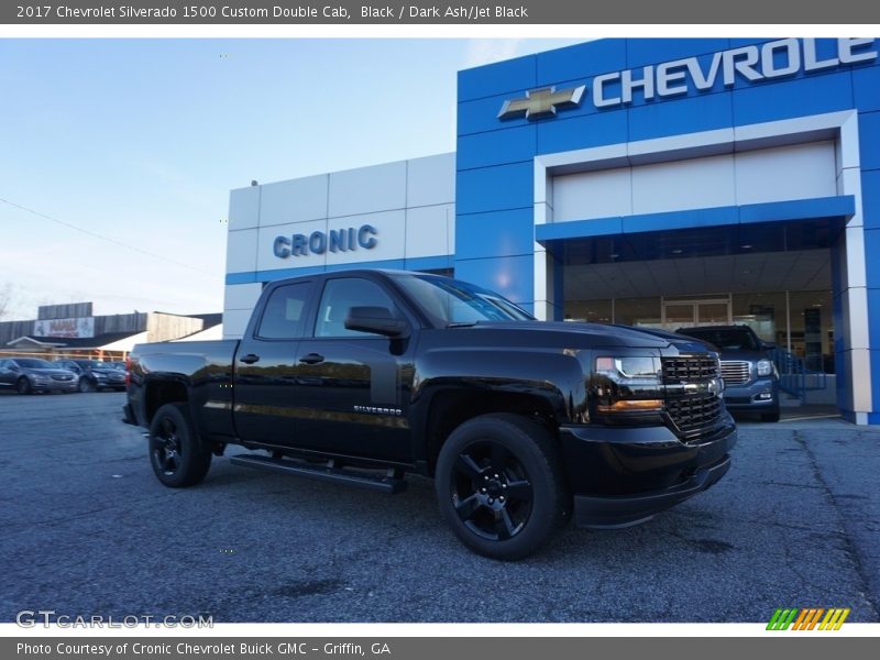 Black / Dark Ash/Jet Black 2017 Chevrolet Silverado 1500 Custom Double Cab