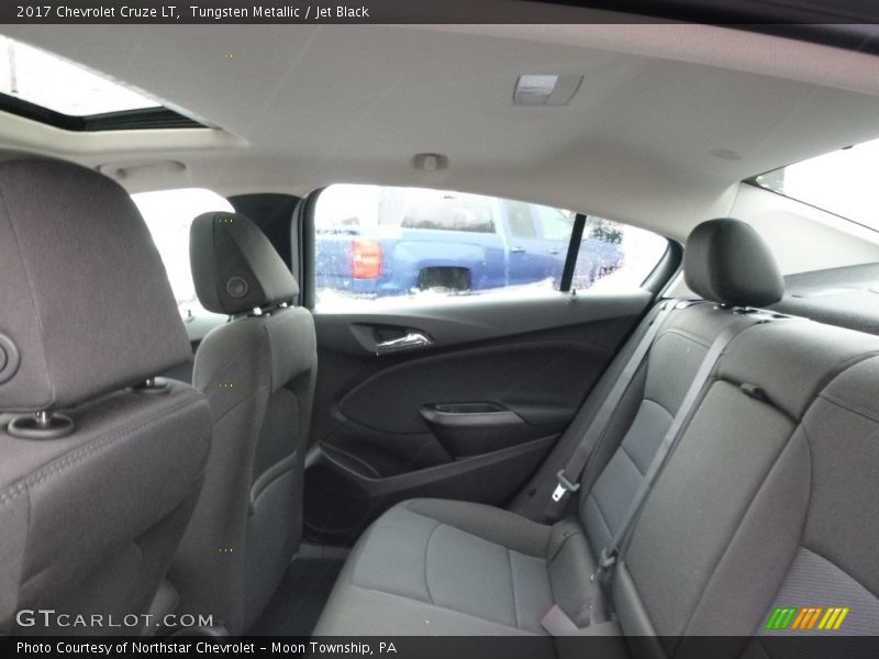 Tungsten Metallic / Jet Black 2017 Chevrolet Cruze LT