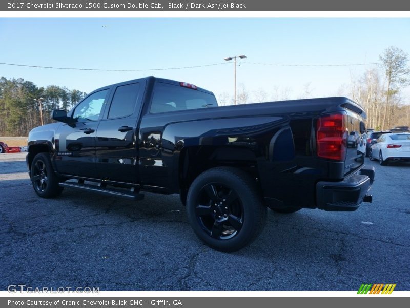 Black / Dark Ash/Jet Black 2017 Chevrolet Silverado 1500 Custom Double Cab