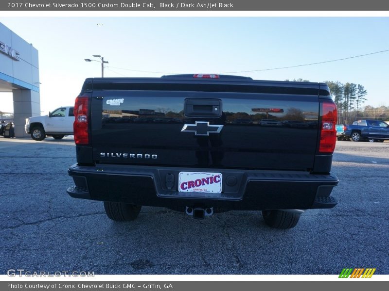 Black / Dark Ash/Jet Black 2017 Chevrolet Silverado 1500 Custom Double Cab