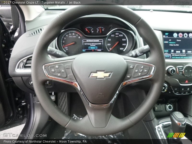 Tungsten Metallic / Jet Black 2017 Chevrolet Cruze LT