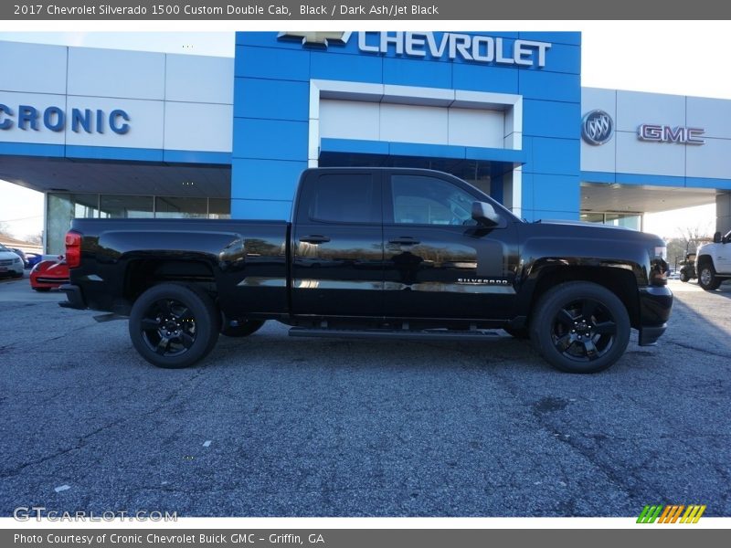 Black / Dark Ash/Jet Black 2017 Chevrolet Silverado 1500 Custom Double Cab