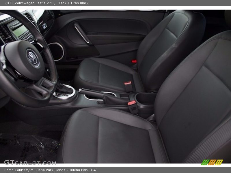 Black / Titan Black 2012 Volkswagen Beetle 2.5L