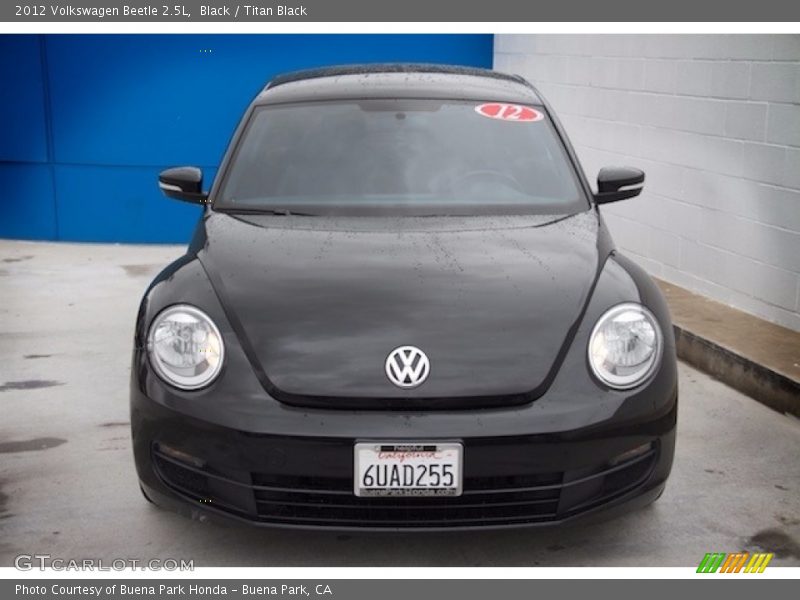 Black / Titan Black 2012 Volkswagen Beetle 2.5L