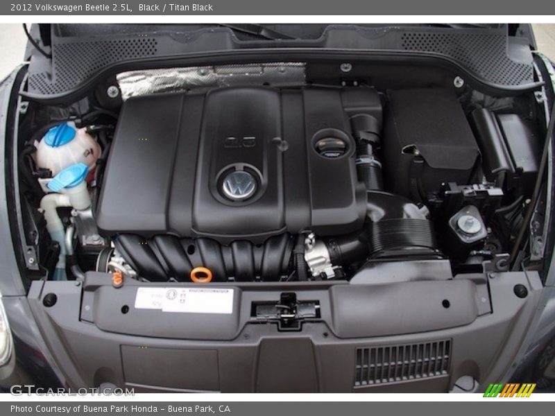 Black / Titan Black 2012 Volkswagen Beetle 2.5L
