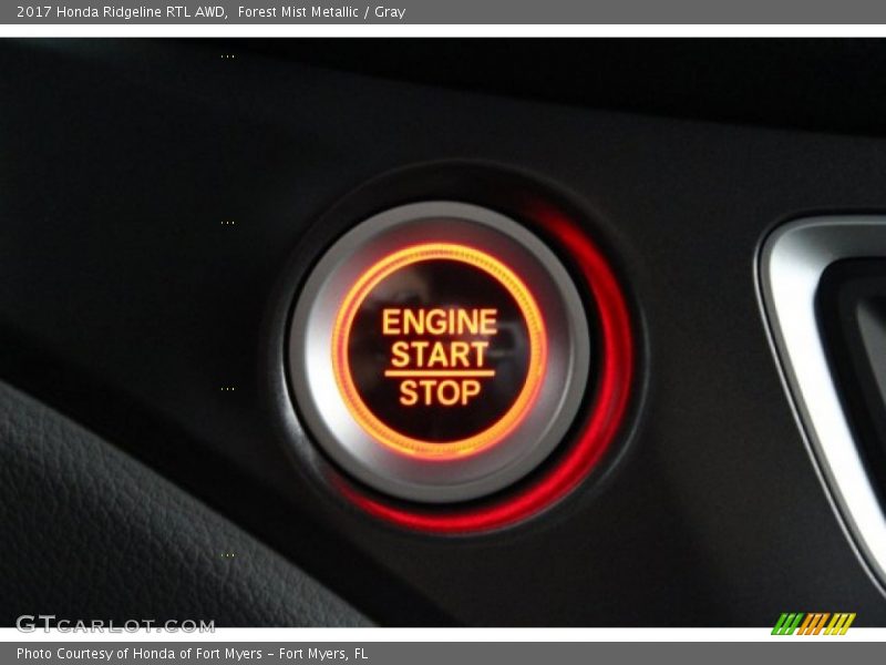 Controls of 2017 Ridgeline RTL AWD