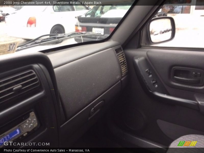 Silverstone Metallic / Agate Black 2000 Jeep Cherokee Sport 4x4