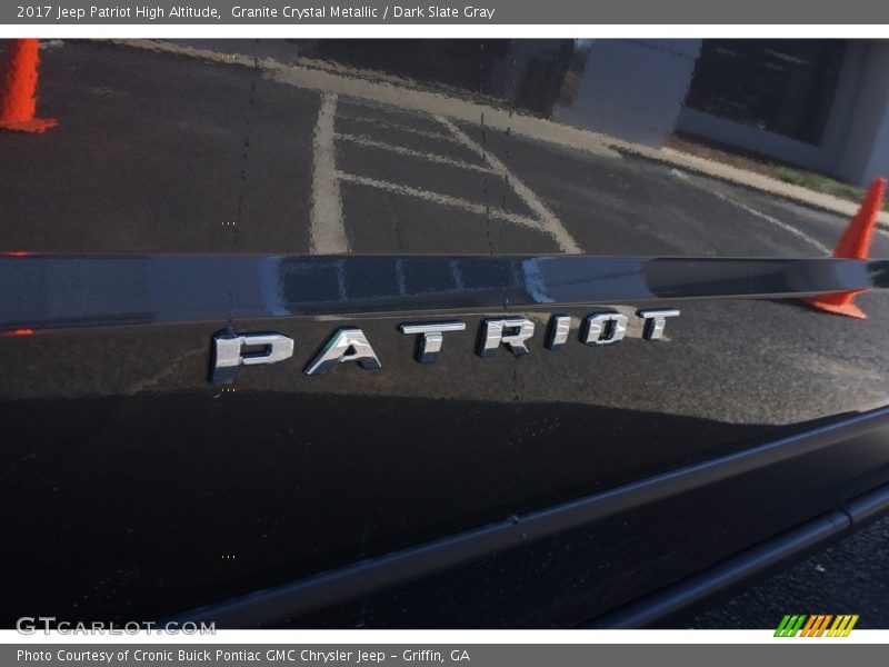 Granite Crystal Metallic / Dark Slate Gray 2017 Jeep Patriot High Altitude