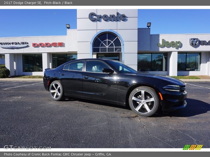 Pitch-Black / Black 2017 Dodge Charger SE