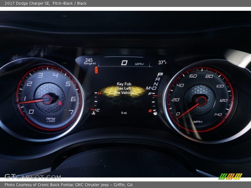 Pitch-Black / Black 2017 Dodge Charger SE