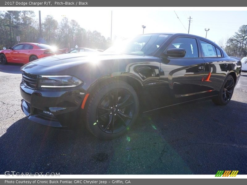 Pitch-Black / Black 2017 Dodge Charger R/T