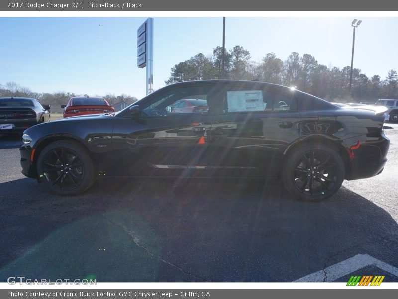 Pitch-Black / Black 2017 Dodge Charger R/T
