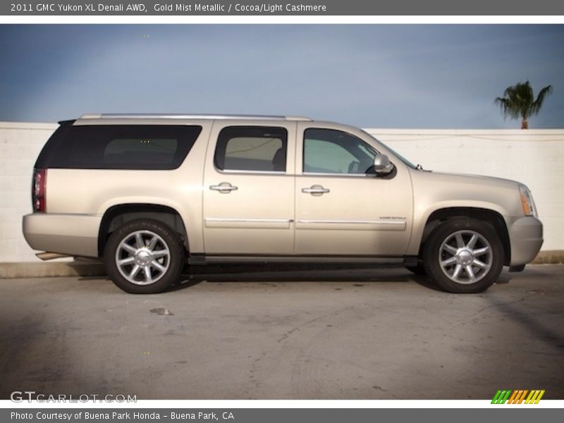 Gold Mist Metallic / Cocoa/Light Cashmere 2011 GMC Yukon XL Denali AWD