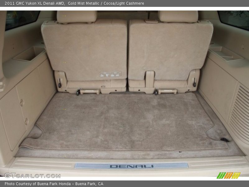 Gold Mist Metallic / Cocoa/Light Cashmere 2011 GMC Yukon XL Denali AWD