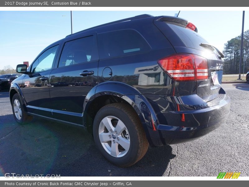Contusion Blue / Black 2017 Dodge Journey SE