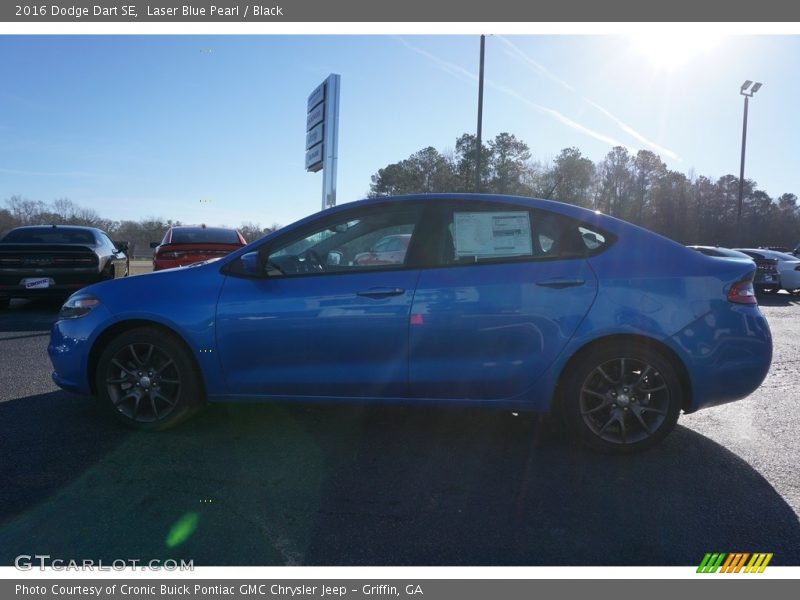 Laser Blue Pearl / Black 2016 Dodge Dart SE