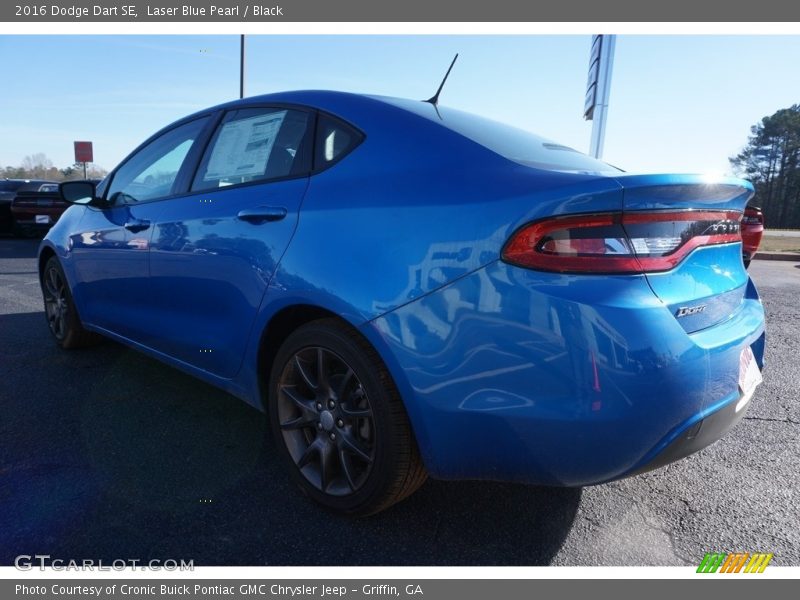 Laser Blue Pearl / Black 2016 Dodge Dart SE