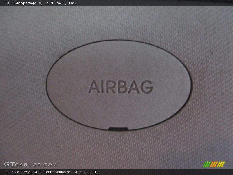 Sand Track / Black 2011 Kia Sportage LX