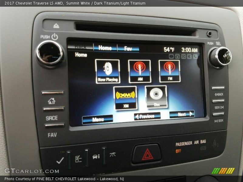 Summit White / Dark Titanium/Light Titanium 2017 Chevrolet Traverse LS AWD