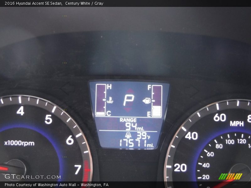 Century White / Gray 2016 Hyundai Accent SE Sedan