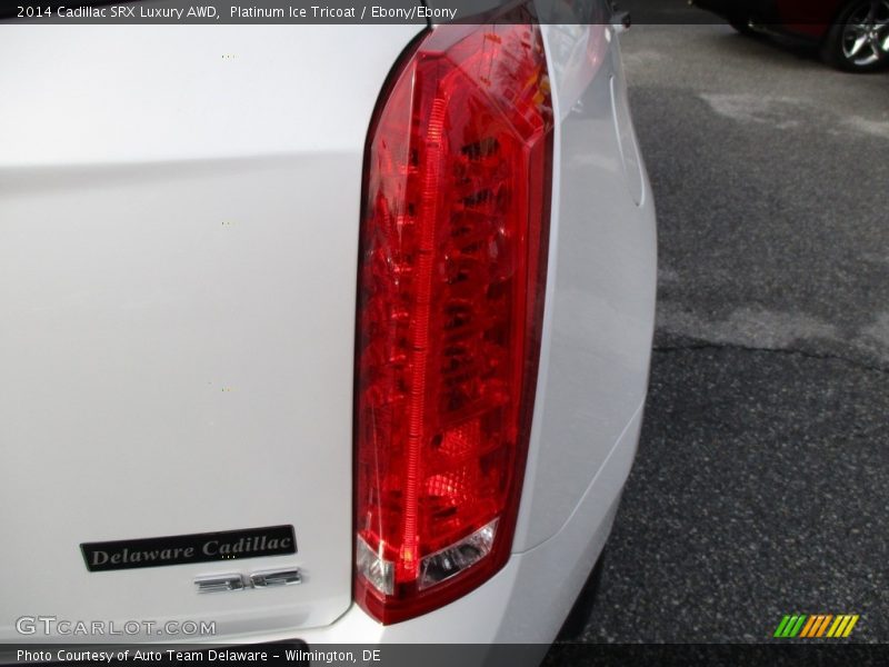 Platinum Ice Tricoat / Ebony/Ebony 2014 Cadillac SRX Luxury AWD