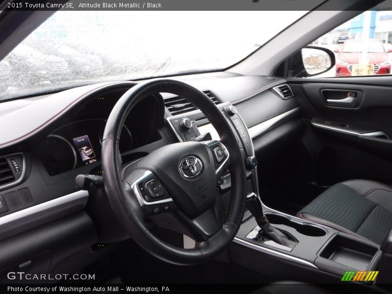 Attitude Black Metallic / Black 2015 Toyota Camry SE