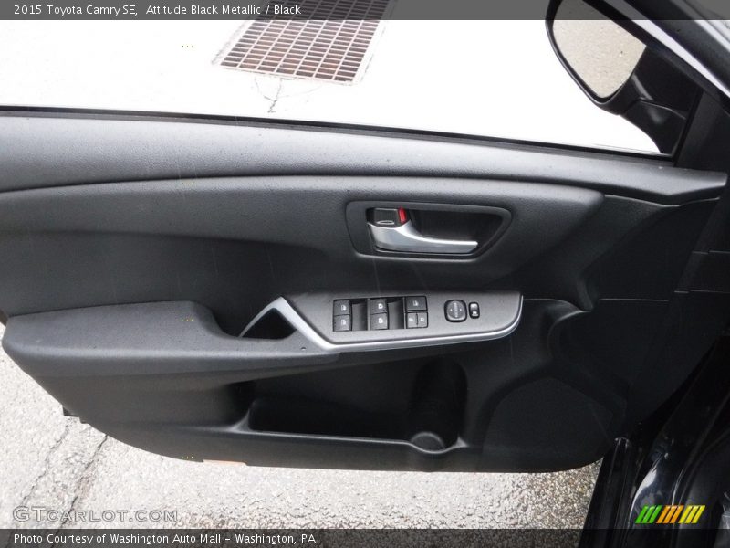 Attitude Black Metallic / Black 2015 Toyota Camry SE