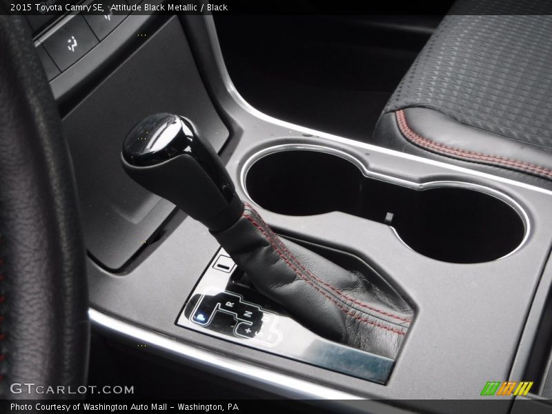 Attitude Black Metallic / Black 2015 Toyota Camry SE