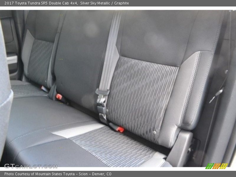 Silver Sky Metallic / Graphite 2017 Toyota Tundra SR5 Double Cab 4x4