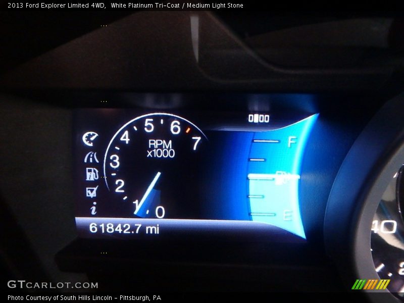 White Platinum Tri-Coat / Medium Light Stone 2013 Ford Explorer Limited 4WD