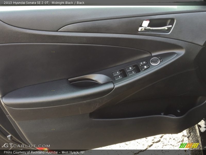 Midnight Black / Black 2013 Hyundai Sonata SE 2.0T