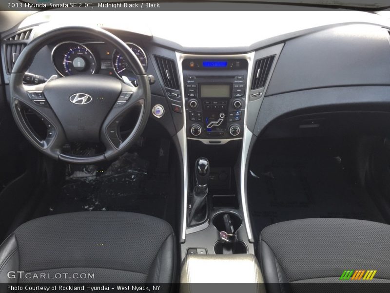 Midnight Black / Black 2013 Hyundai Sonata SE 2.0T