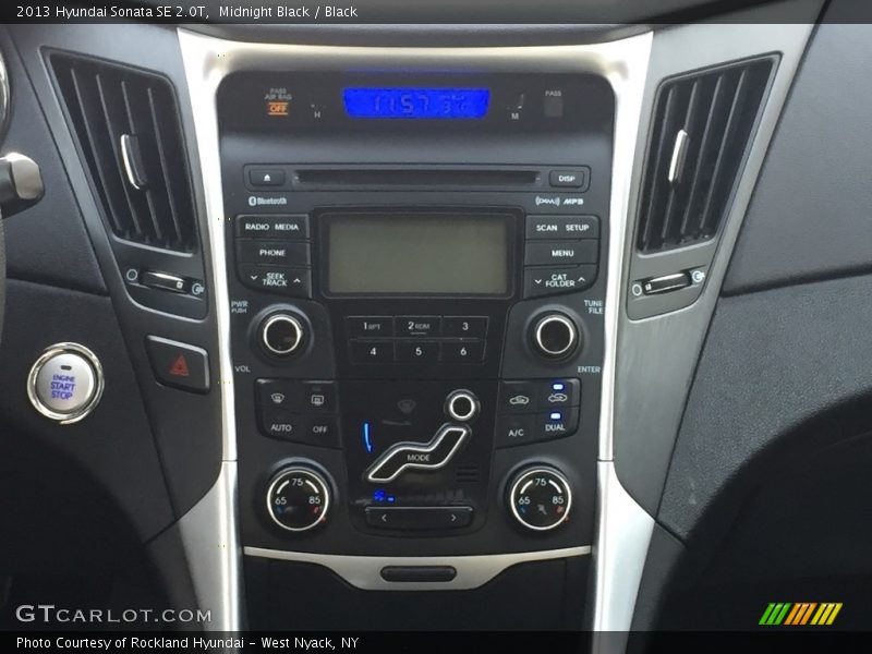 Midnight Black / Black 2013 Hyundai Sonata SE 2.0T