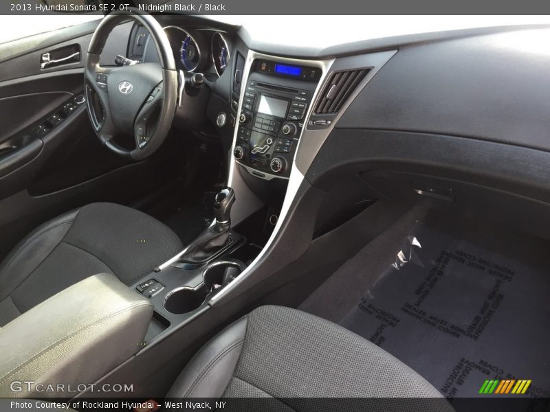 Midnight Black / Black 2013 Hyundai Sonata SE 2.0T