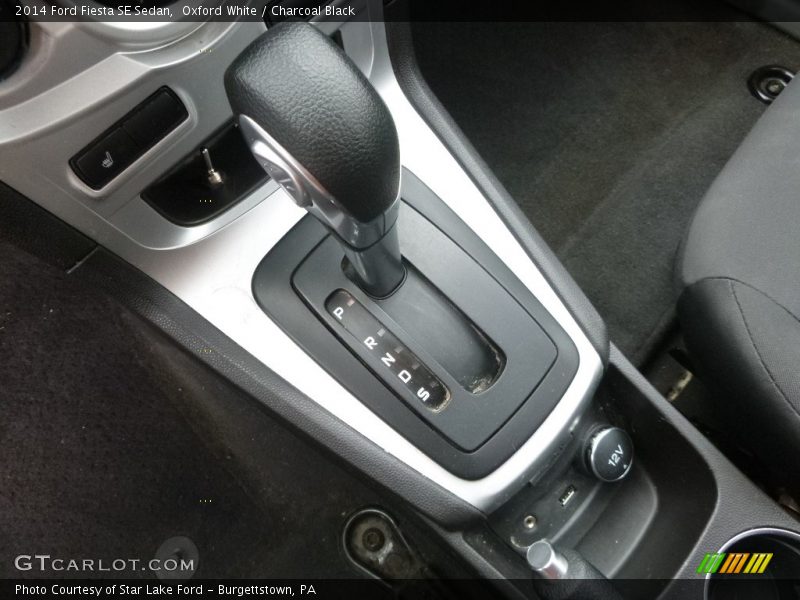 Oxford White / Charcoal Black 2014 Ford Fiesta SE Sedan