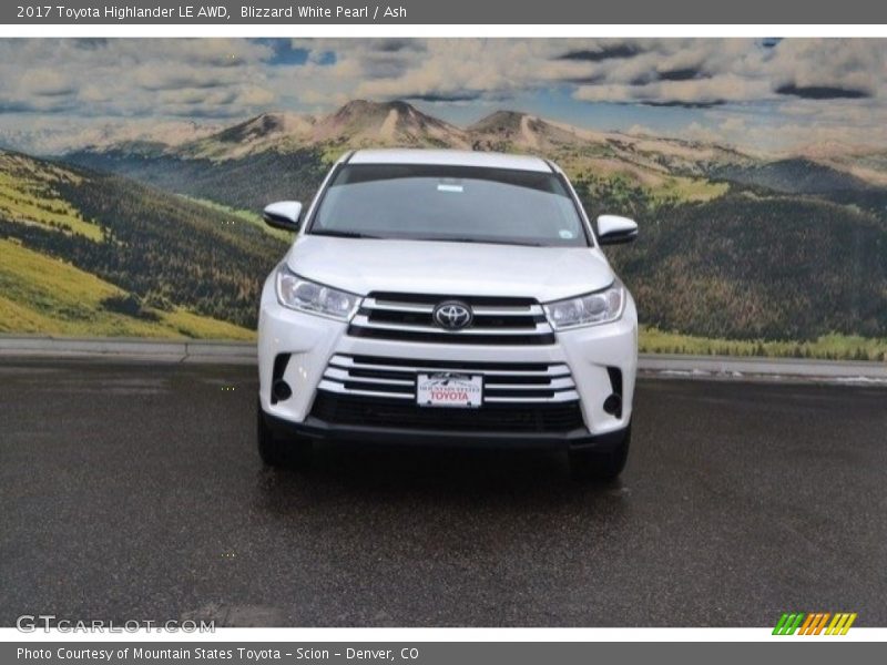 Blizzard White Pearl / Ash 2017 Toyota Highlander LE AWD
