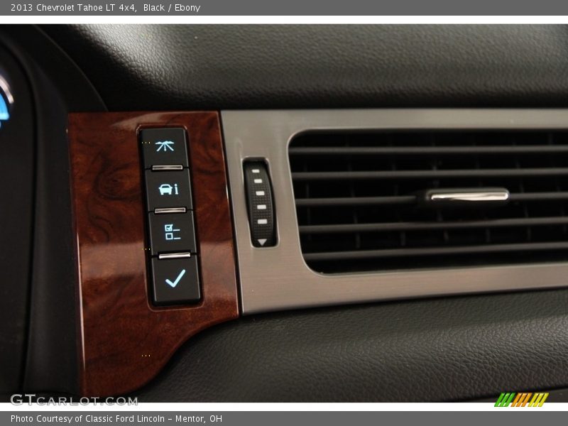 Black / Ebony 2013 Chevrolet Tahoe LT 4x4