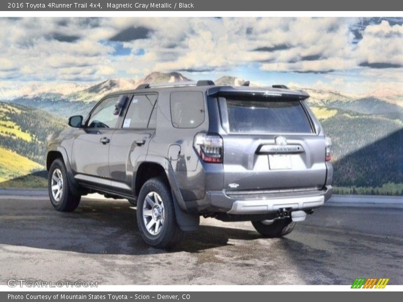 Magnetic Gray Metallic / Black 2016 Toyota 4Runner Trail 4x4